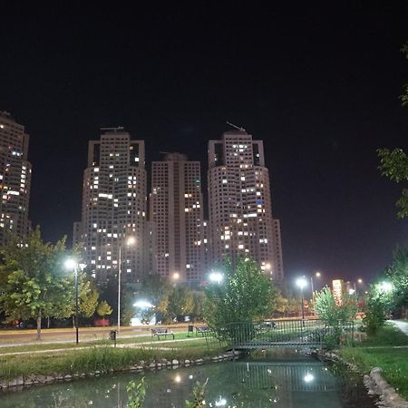 Skopje Sky City 19Th Floor Twin & 12Th Floor & 25Th & 33 Floor Apartments & With Pool & Spa & Gym & Parking Included In Price Exterior photo