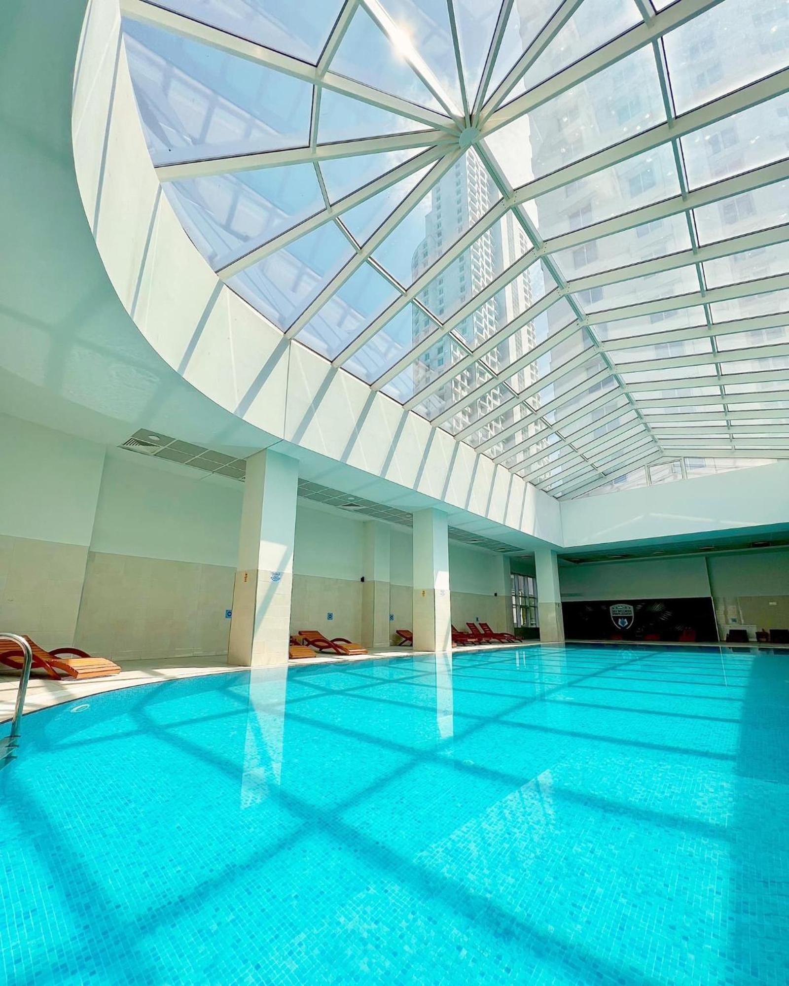 Skopje Sky City 19Th Floor Twin & 12Th Floor & 25Th & 33 Floor Apartments & With Pool & Spa & Gym & Parking Included In Price Exterior photo