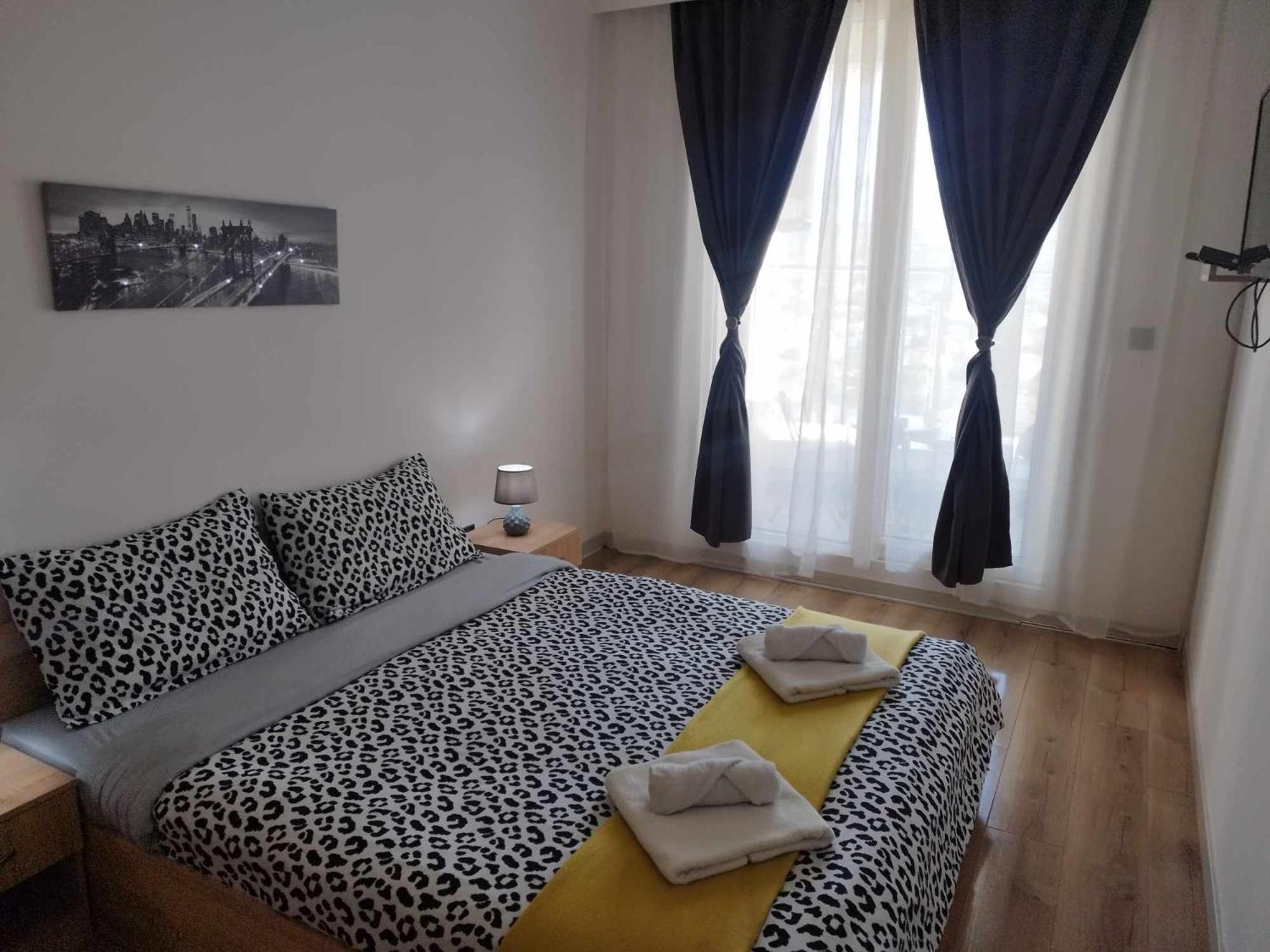 Skopje Sky City 19Th Floor Twin & 12Th Floor & 25Th & 33 Floor Apartments & With Pool & Spa & Gym & Parking Included In Price Exterior photo