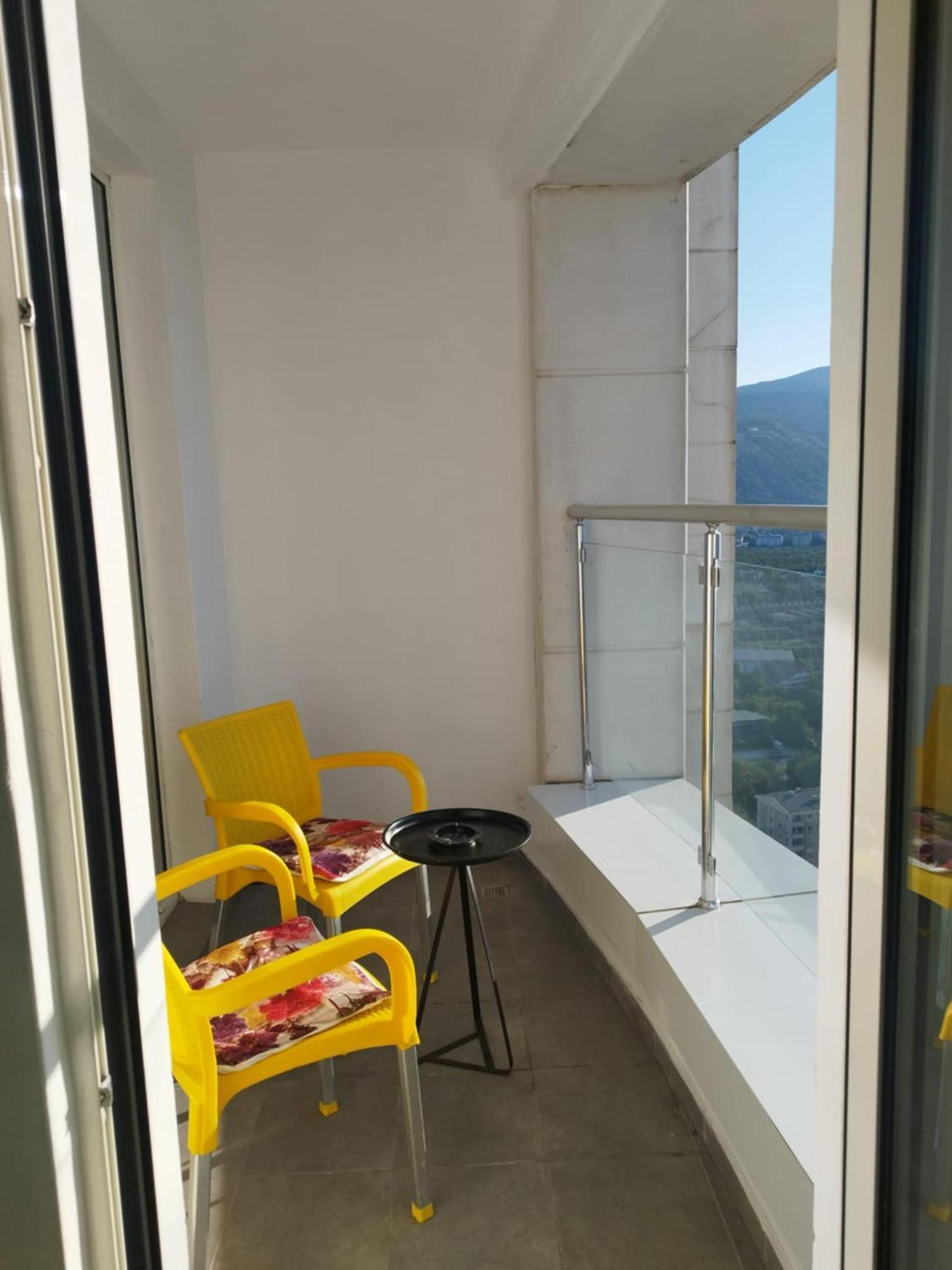 Skopje Sky City 19Th Floor Twin & 12Th Floor & 25Th & 33 Floor Apartments & With Pool & Spa & Gym & Parking Included In Price Exterior photo